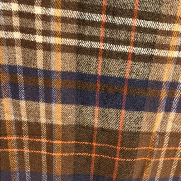 Plaid cashmere like scarves - Picture 2 of 4